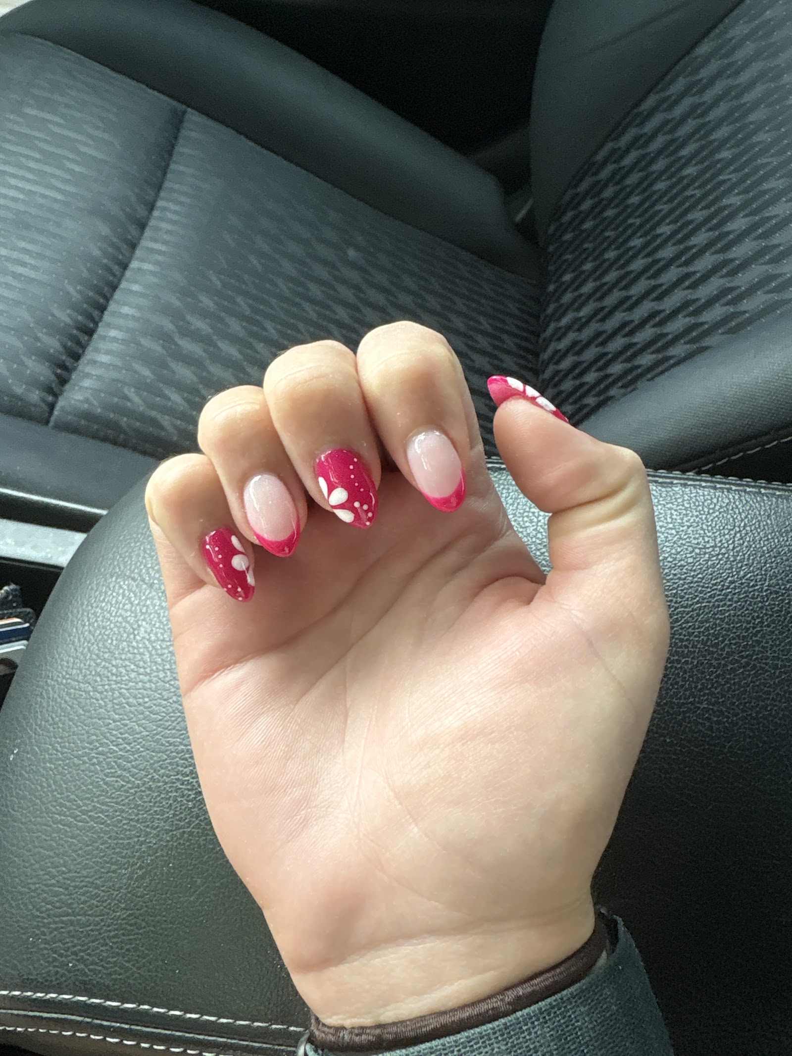 Classic Nails nail photo 2